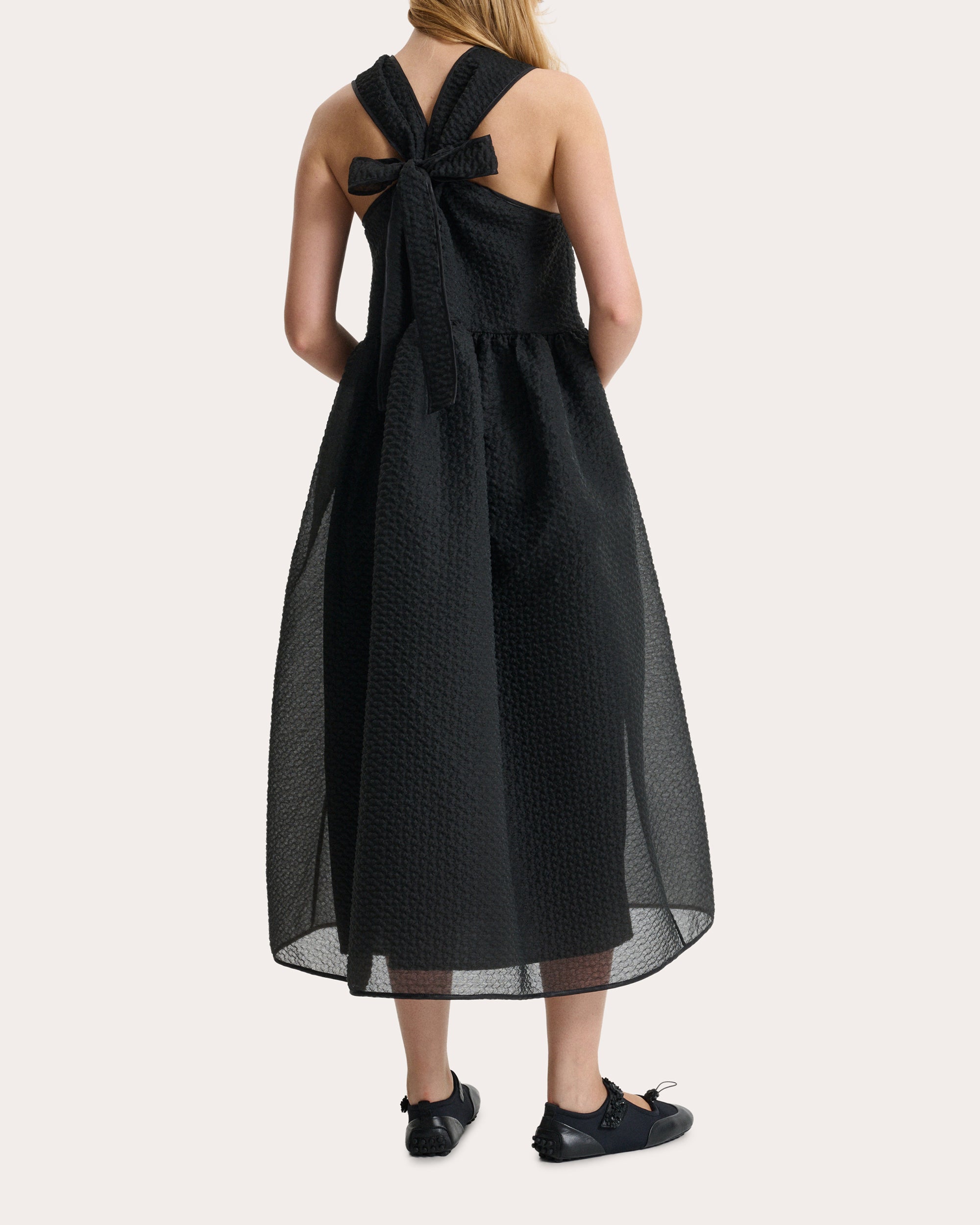 Dora Matelassé Gathered Midi Dress