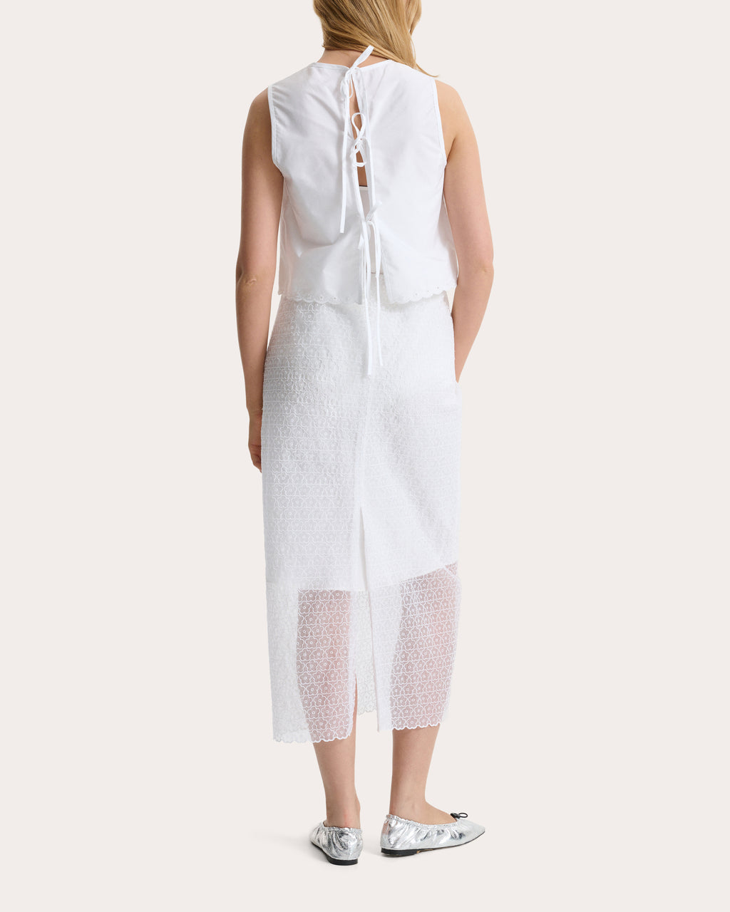 Deeba Embroidered Cotton Sleeveless Crop Top