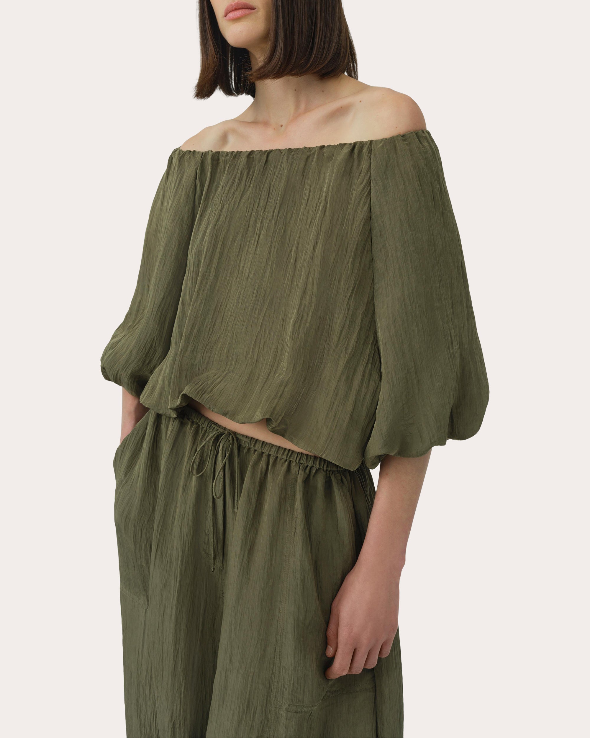 Anni Crinkled Off-Shoulder Crop Top