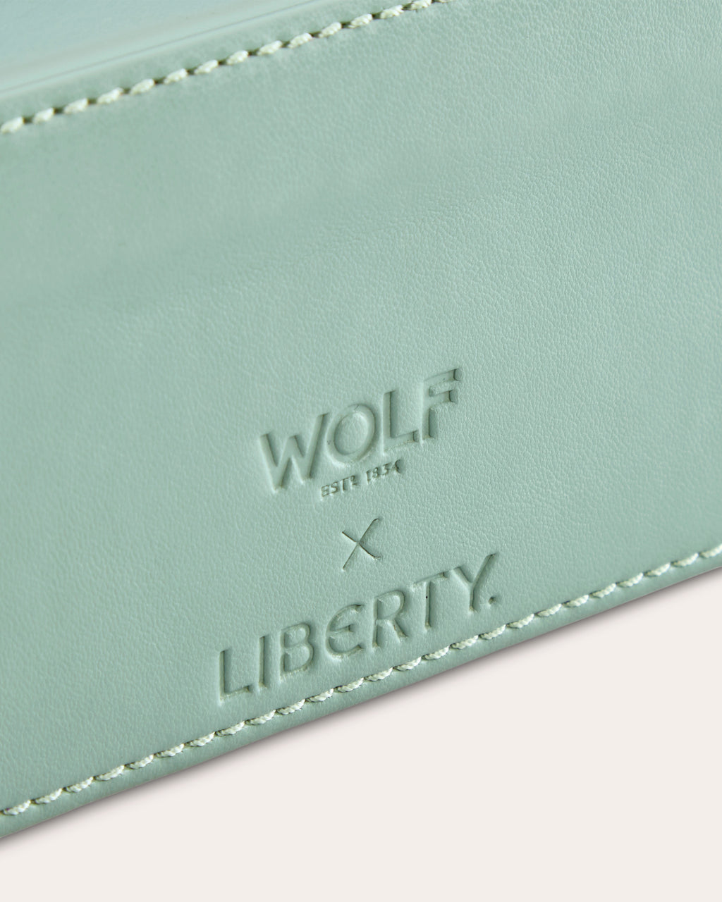 Liberty Medium Zip Jewelry Case