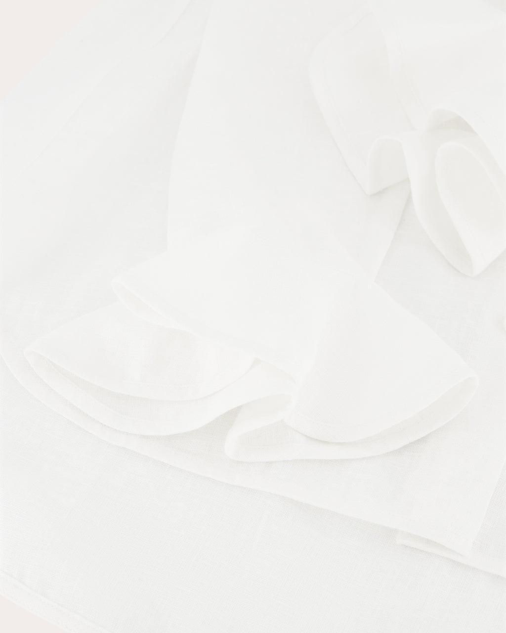 Bee Linen Ruffle Shirt