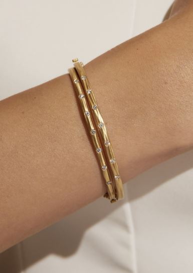 Diamond & 18k Gold Seven in a Row Bangle