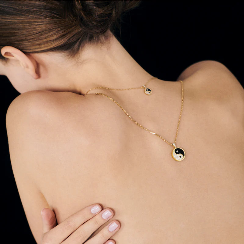 Diamond & 18k Gold Small Yin Yang Pendant Necklace