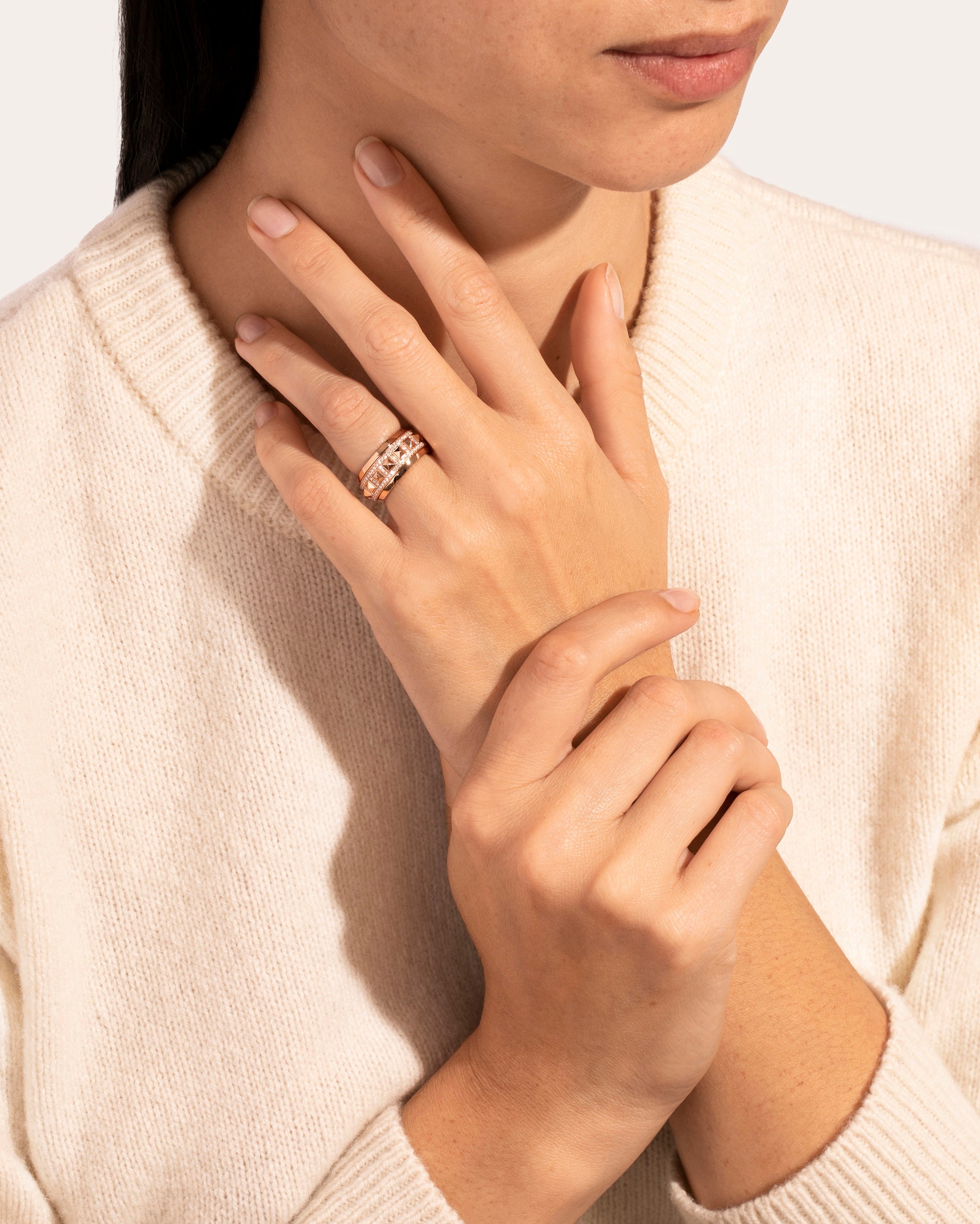 Diamond & 18k Rose Gold Rockaway Spinner Ring