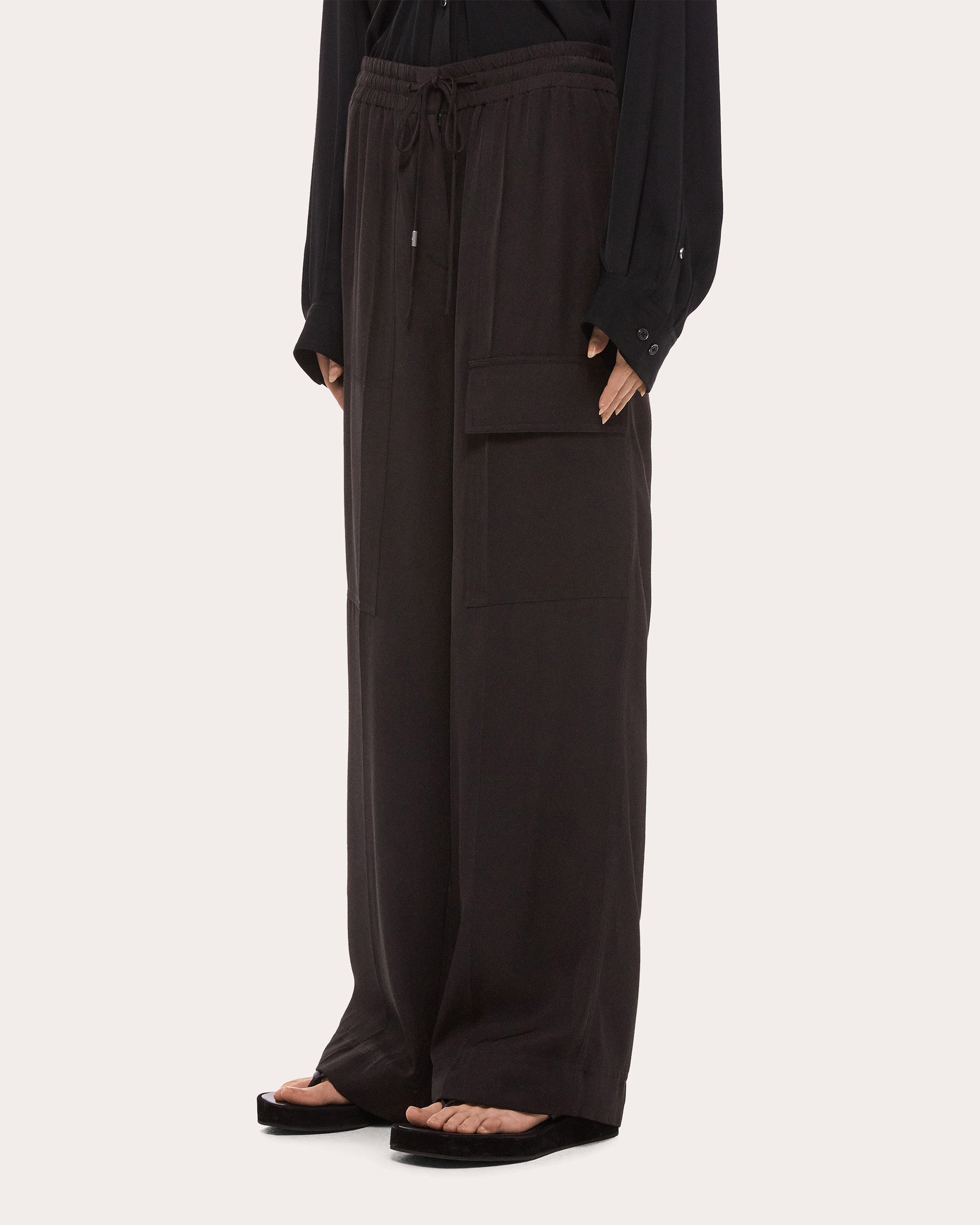Lightweight Twill Drawstring Cargo Pants