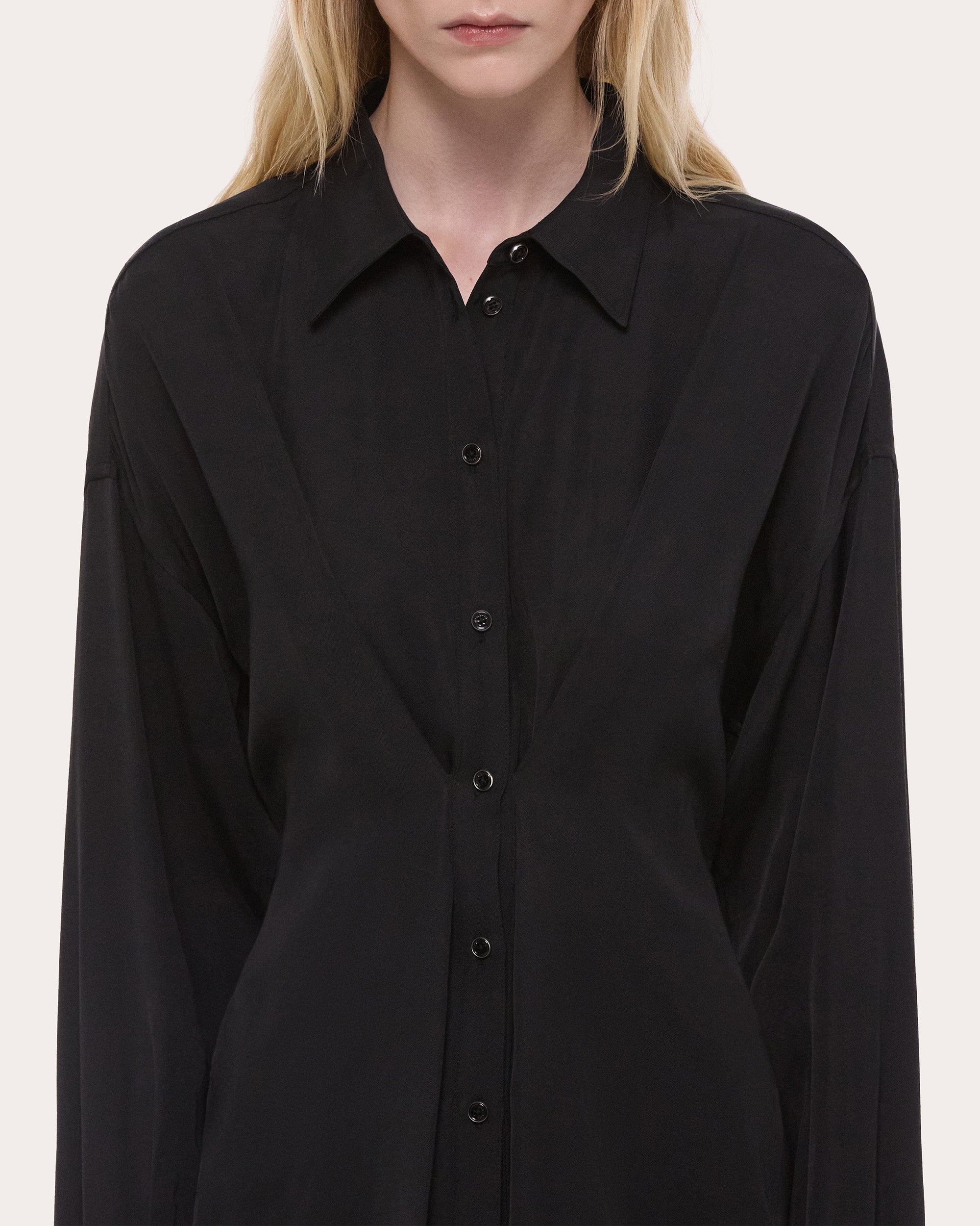 Lightweight Twill Cinched Shirt