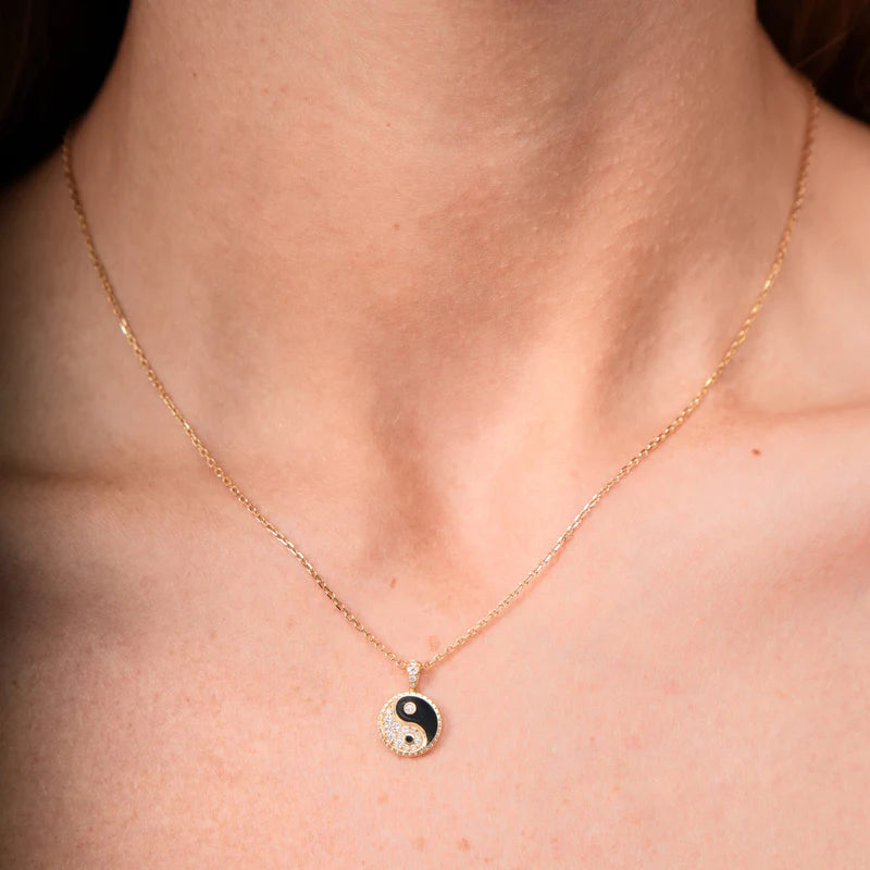 Diamond & 18k Gold Small Yin Yang Pendant Necklace