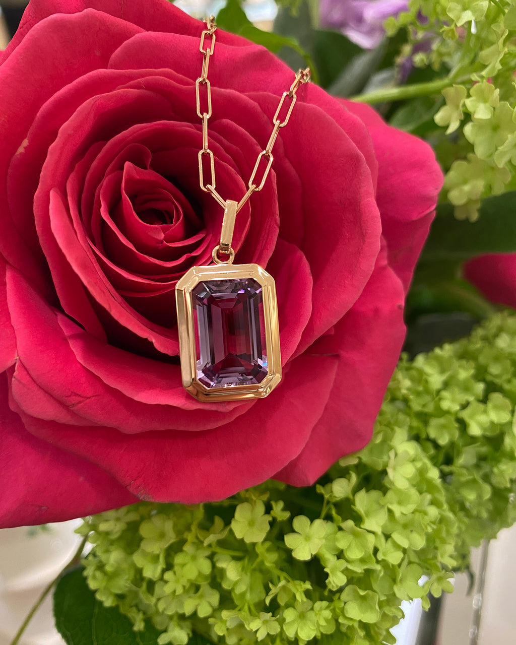 Amethyst & 18k Gold Manhattan Pendant Necklace
