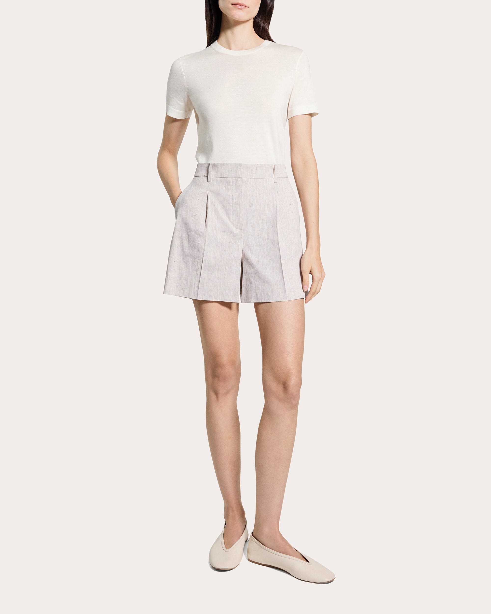 Textured Linen Pleated Shorts
