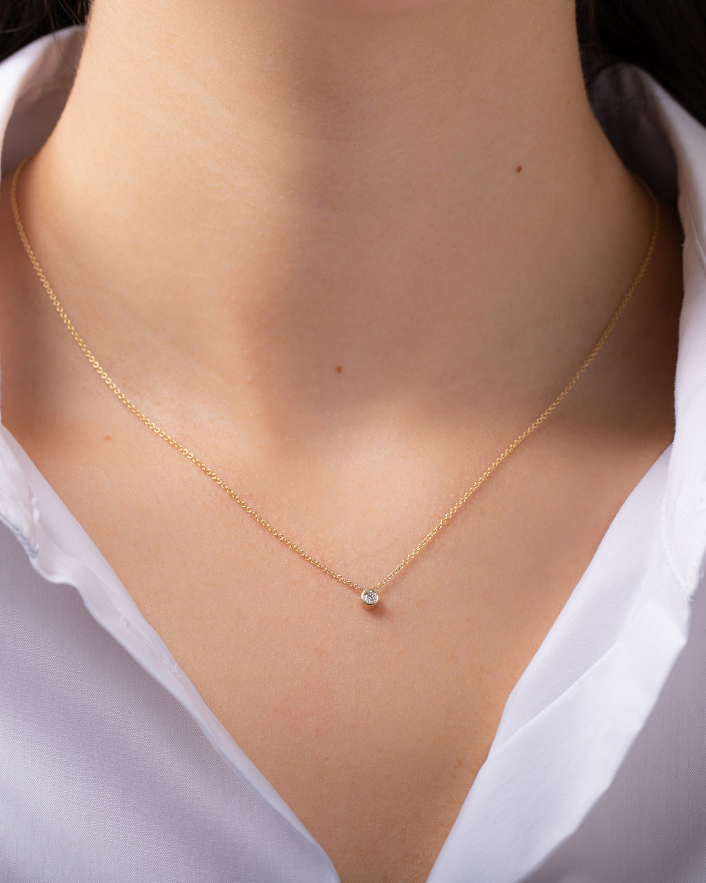 Diamond & 14k Gold Small Bezel Pendant Necklace 