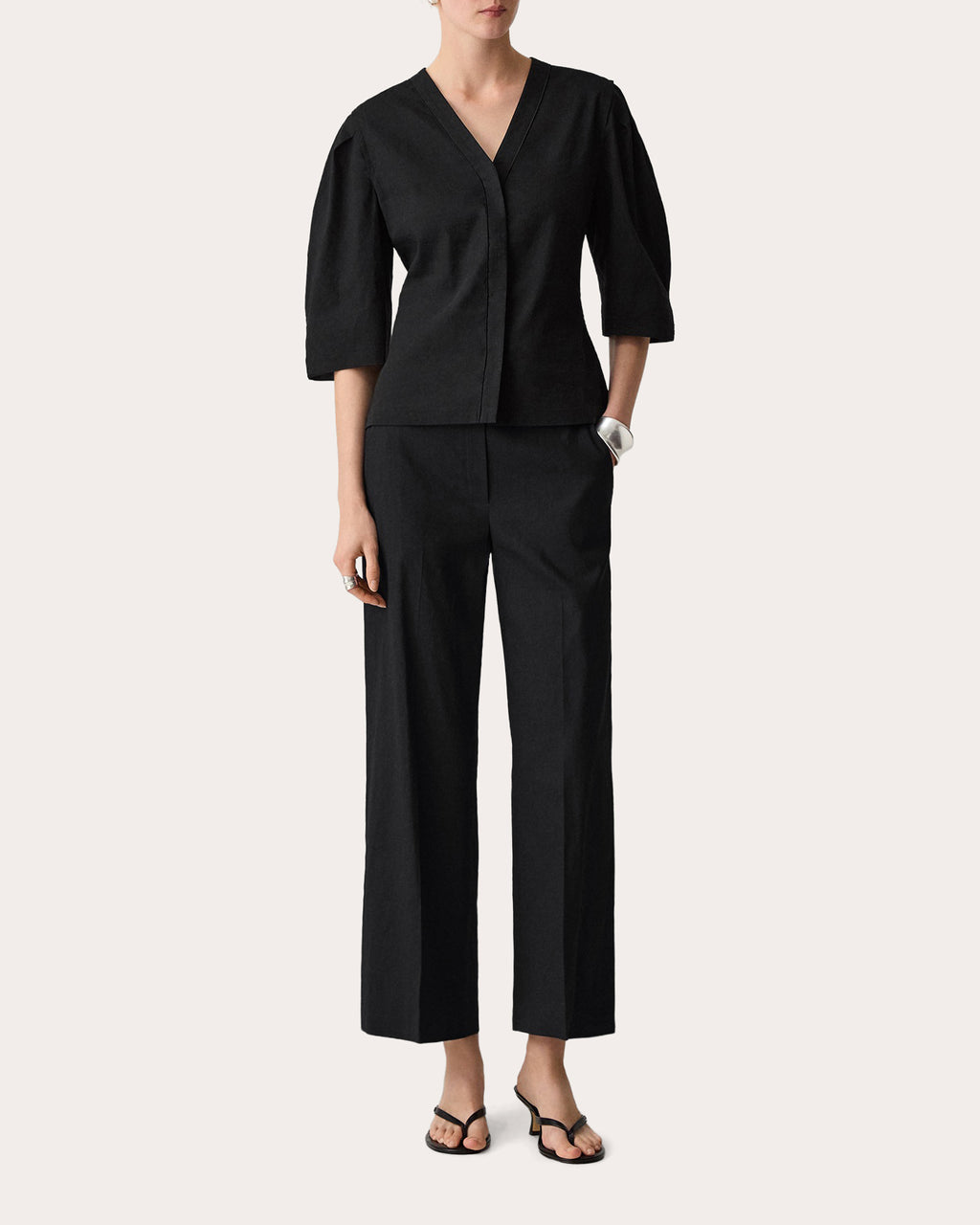 Good Linen Classic Relaxed Trousers
