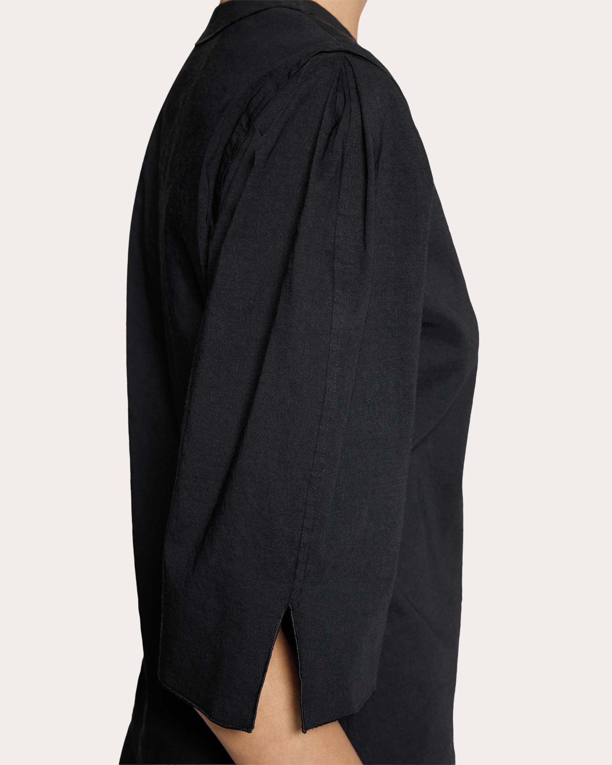Good Linen Round-Sleeve Button-Up Top