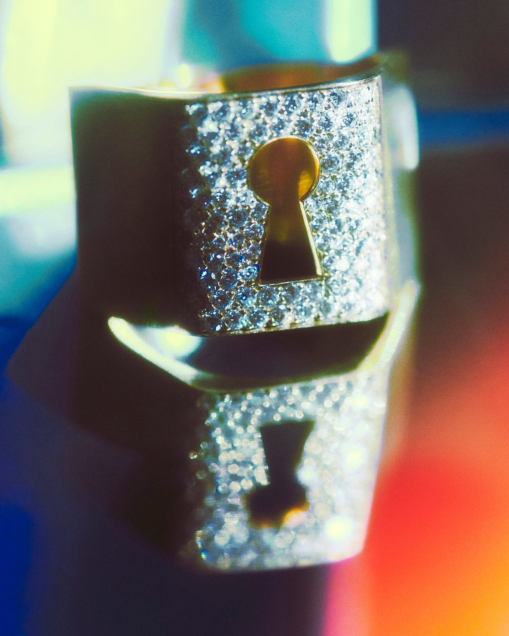 Diamond & 18k White Gold Protection Ring